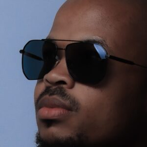 SUNGLASSES